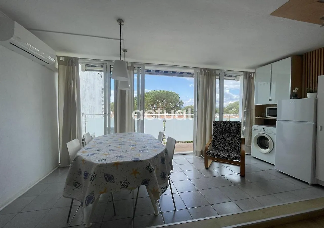 Politur K-47 Apartment Platja d'Aro Spain